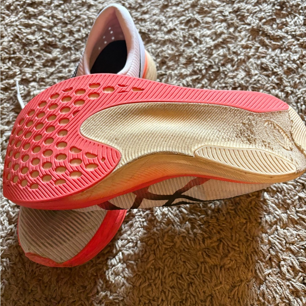 Men's ASICS MetaSpeed Sky - Picture 2 of 6